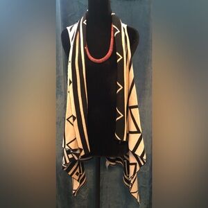 Love Culture Black and White Patterned Poncho
